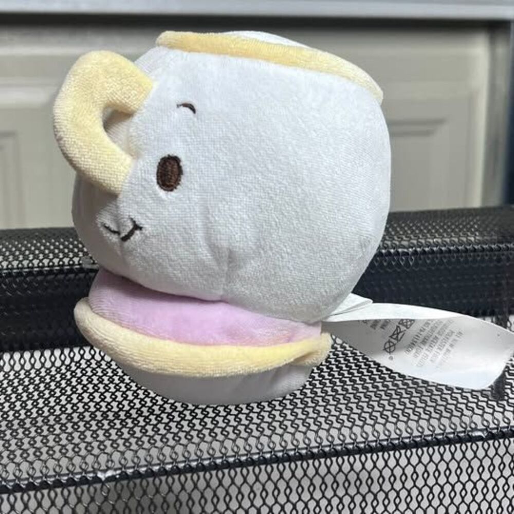 Disney Tsum Tsum Chip Plush - Beauty and the Beast